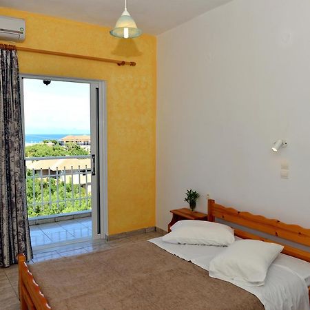 Asteria Apartments Закинтос Екстериор снимка
